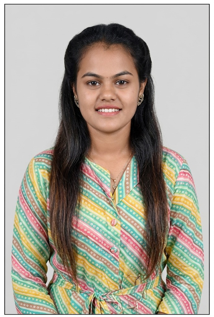 Karobi Dalai - Full time Cleaner and Baby Sitter in Mahalaxmim in Mumbai